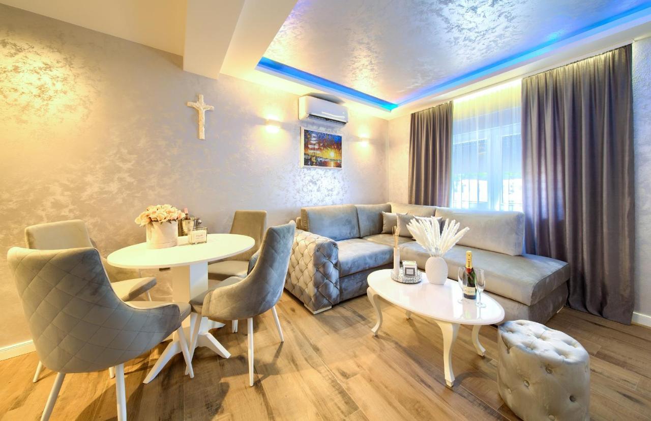 Luxury Apartments Jf Rab Town Zewnętrze zdjęcie